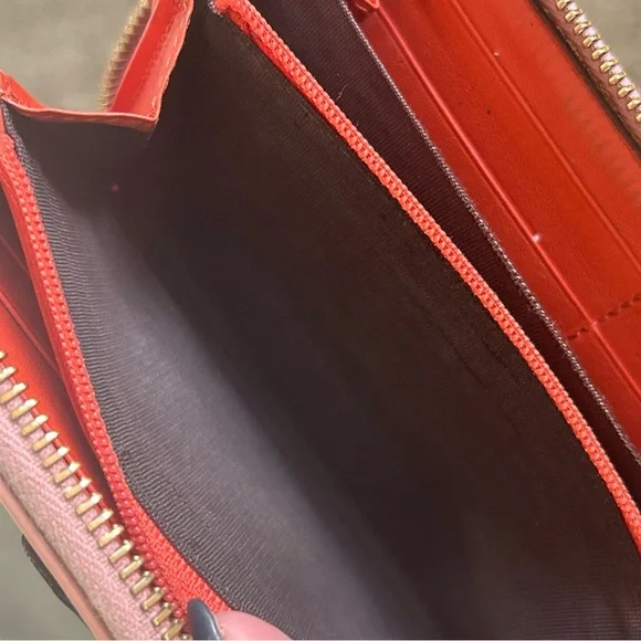 GUCCI Monogram GG Logo Ribbon PVC Zip Around Long Wallet - Picture 7 of 14